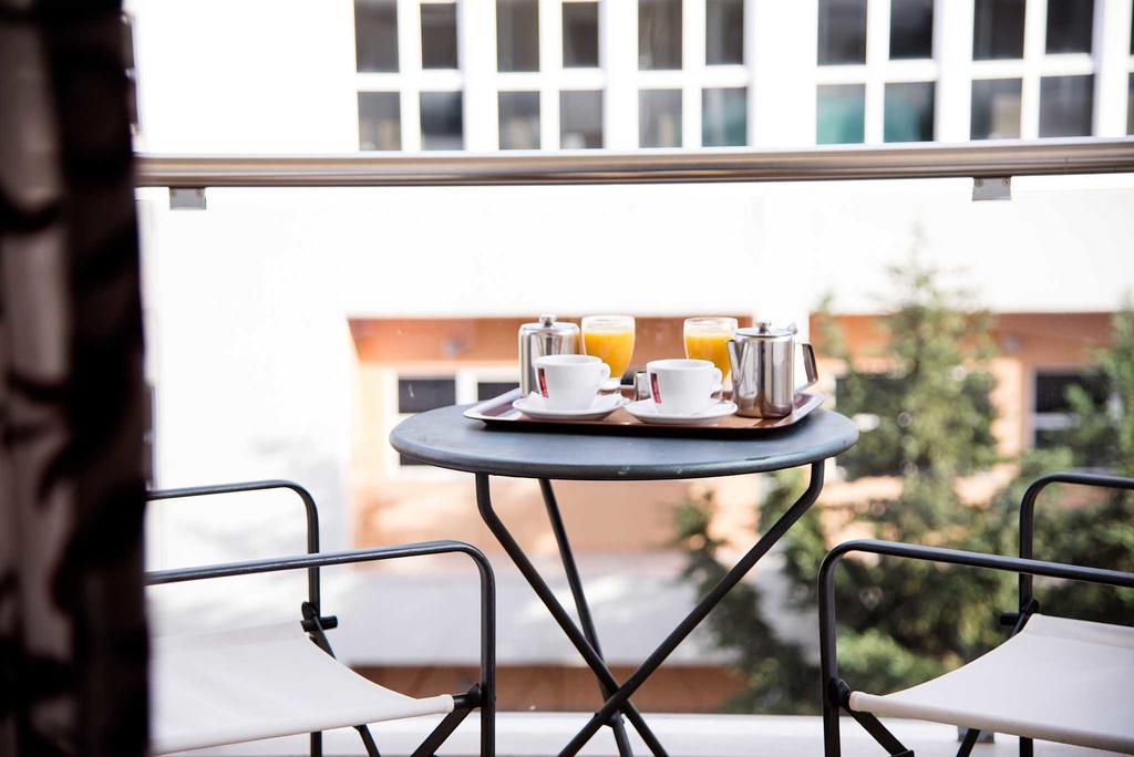 Hotel Maroussi Athens Exterior photo