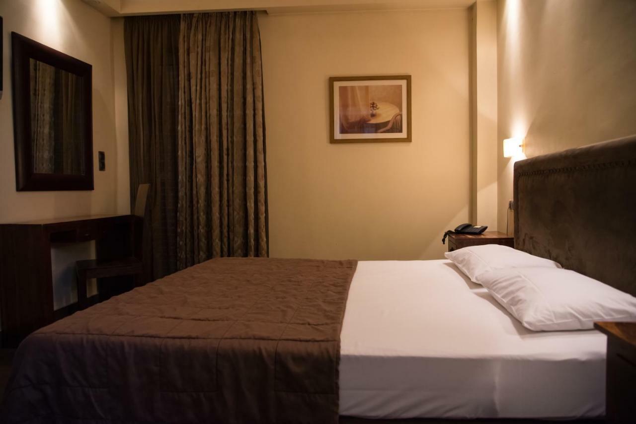 Hotel Maroussi Athens Exterior photo
